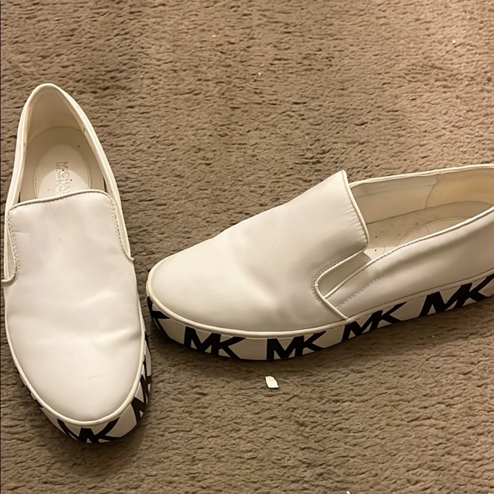 Micheal Kors shoes size 9 in great condition only worn twice